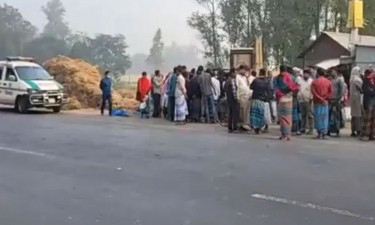 উল্লাপাড়ায় বাসচাপায় মোটরসাইকেলের ২ আরোহী নিহত