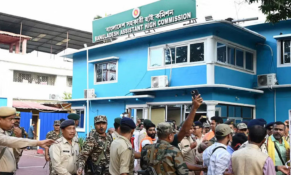 দেশে ফিরছেন কলকাতা ও ত্রিপুরার ২ কূটনীতিক