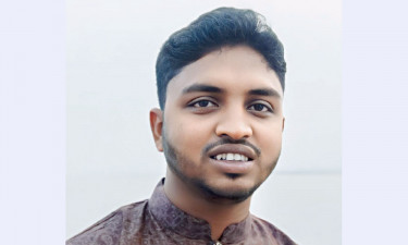 শিশুরা আগ্রহ নিয়ে নিয়মিত স্কুলে আসে