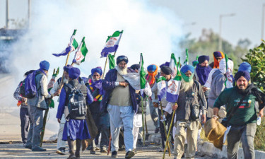 কৃষক আন্দোলনে উত্তপ্ত পাঞ্জাব-হরিয়ানা