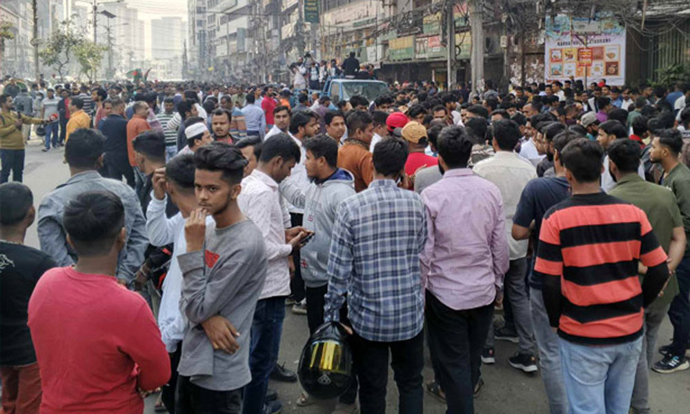 নয়াপল্টনে বিএনপির ৩ সংগঠনের নেতাকর্মীদের ঢল