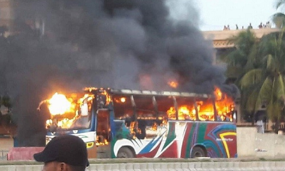 খালেদা জিয়ার গাড়িবহরে হামলা, ৭ বছর পর মামলা