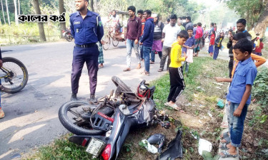 বাসের সঙ্গে মুখোমুখি সংঘর্ষ, প্রাণ গেল বাইকচালকের