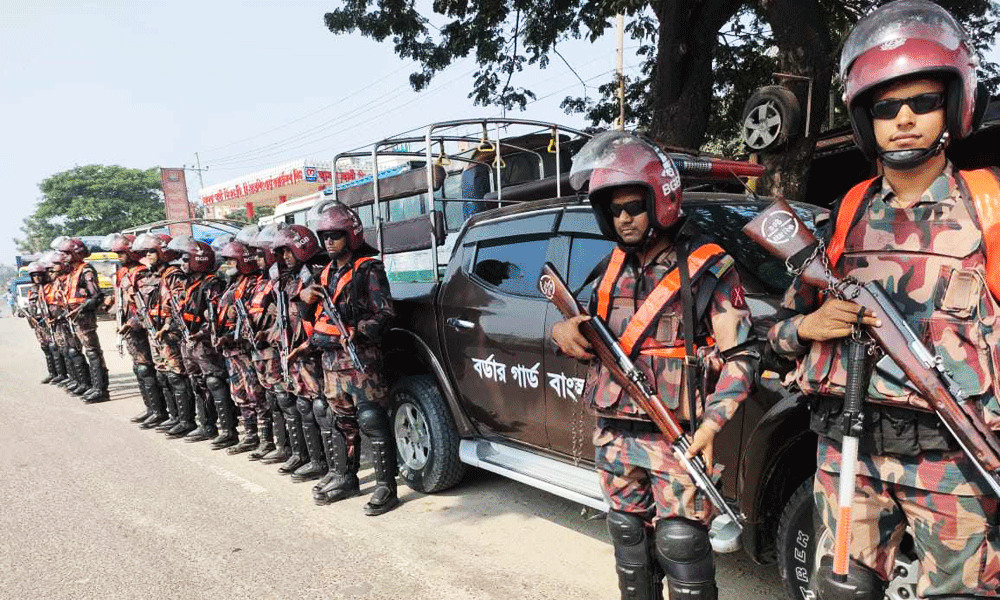 টঙ্গীতে ৪ প্লাটুন বিজিবি মোতায়েন, সতর্ক সেনাবাহিনীও