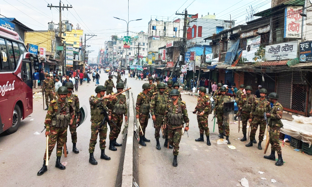 বিএনপি-ছাত্রদলের সংঘর্ষে ফের রণক্ষেত্র হাজীগঞ্জ, আহত ৩০