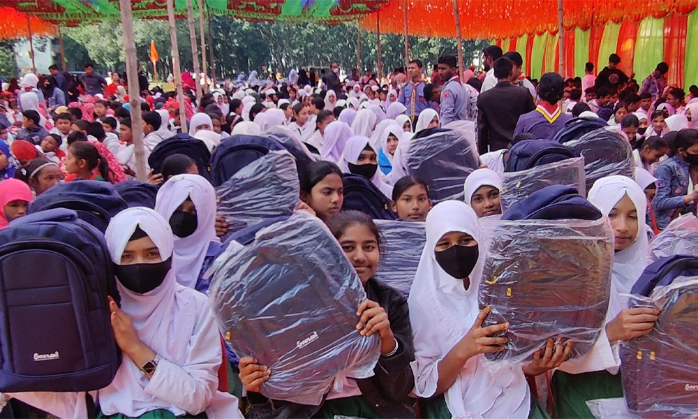 পঞ্চগড়ে সাত হাজার শিশুকে নিয়ে শীত আনন্দ উৎসব