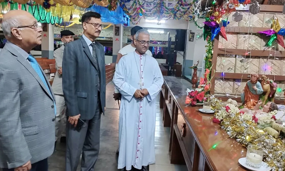 আমরা সবাই একসঙ্গে শান্তিতে থাকতে চাই : পররাষ্ট্র উপদেষ্টা