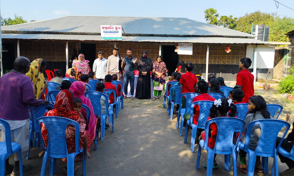 নাটোরে স্বাস্থ্য সুরক্ষা সামগ্রী বিতরণ ও সচেতনতামূলক ক্যাম্পেইন