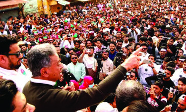 আন্দোলনের মালিকানা হাইজ্যাকের চেষ্টা করবেন না : আমীর খসরু