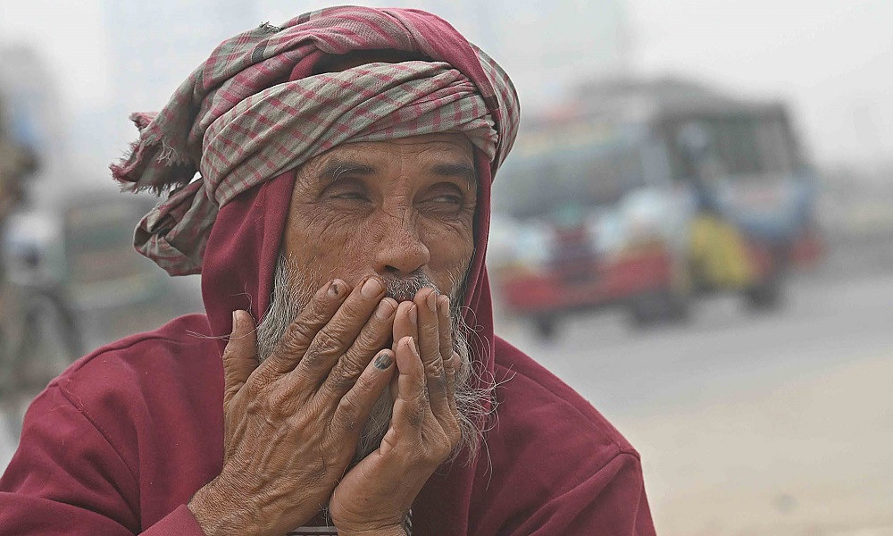 হঠাৎ কেন শীত বেড়েছে ঢাকায়?