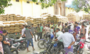 গেল ২ মৌসুমে কৃষকের কাছ থেকে ধান কিনতে ব্যর্থ রংপুর খাদ্য বিভাগ