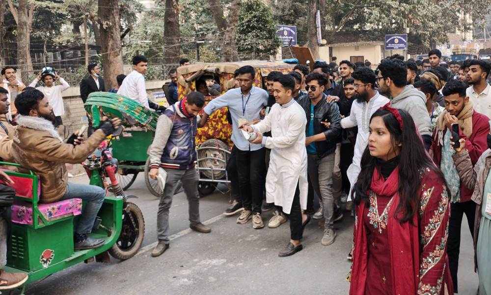 ৭১ আমাদের শিকড়, ২৪ অস্তিত্ব : সারজিস