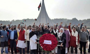 জাতীয় স্মৃতিসৌধে এবি পার্টির নবনির্বাচিত নেতাদের শ্রদ্ধা