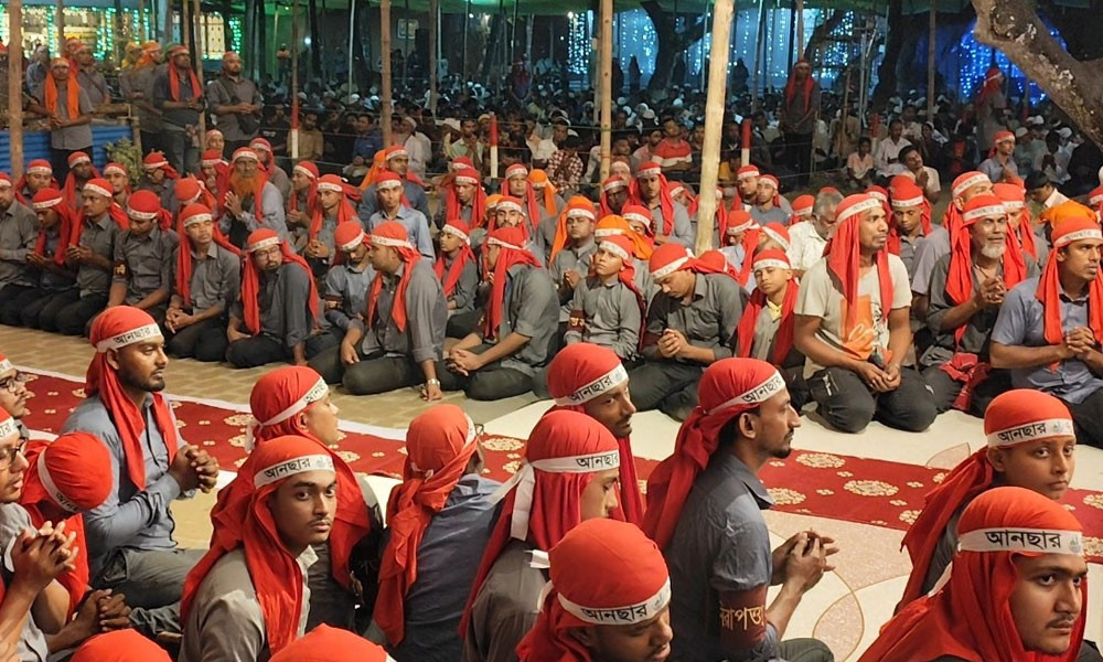 চন্দ্রপুরীর ওরস শরীফে লাখো ভক্তের ঢল