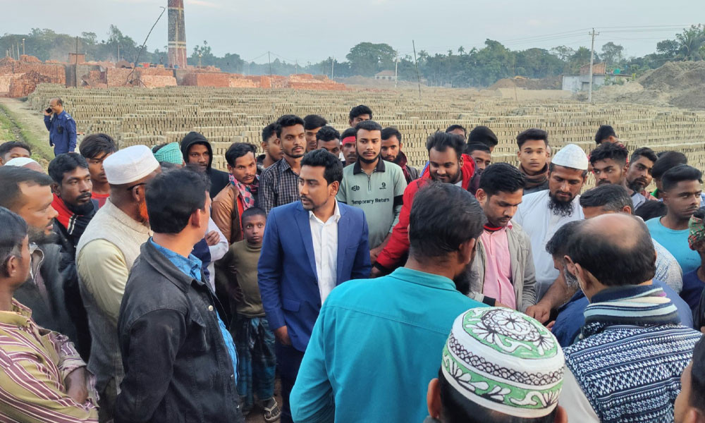 ফুলপুরে অবৈধ ইটভাটায় মোবাইল কোর্ট, ৯ লাখ টাকা জরিমানা