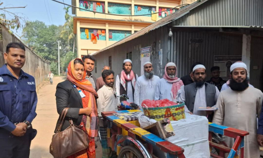 জব্দ করা ৯৫ কেজি জাটকা গেল এতিমখানায়, ব্যবসায়ীকে জরিমানা