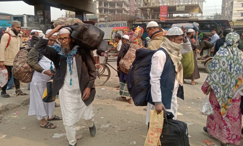 দলে দলে ইজতেমার মাঠে আসছেন মুসল্লিরা, সন্ধ্যায় শুরু হবে আনুষ্ঠানিকতা