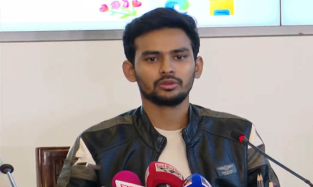 সংসদের আগে স্থানীয় সরকার নির্বাচন নিয়ে যা জানালেন উপদেষ্টা আসিফ