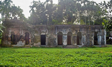 ঢাকার কাছেই ঈশা খাঁর জঙ্গলবাড়ি, ঘুরে আসুন এক দিনেই