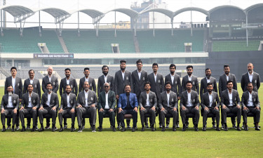 চ্যাম্পিয়নস ট্রফির আগে আনুষ্ঠানিক ফটোসেশনে টাইগাররা