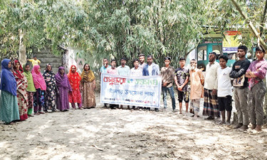 মধ্যনগরে কৃষি জমিতে উর্বরতা ফেরাতে সচেতনতামূলক সভা