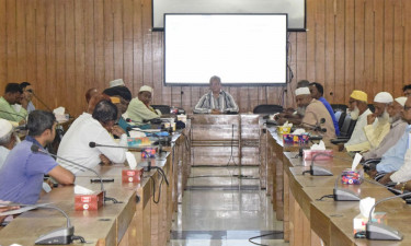 কুয়েটে ঈদের ছুটির পর শিক্ষা কার্যক্রম স্বাভাবিক রাখতে প্রশাসনের মতবিনিময় সভা