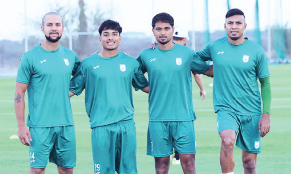 শেকড়ের টানে...