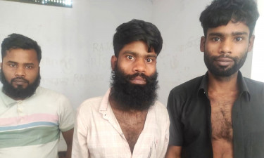 সদরপুরে বিকাশ প্রতারকচক্রের ৩ সদস্য আটক