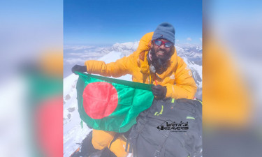 ১৪ পর্বতের চূড়ায় লাল-সবুজের পতাকা ওড়াতে চান বাবর আলী