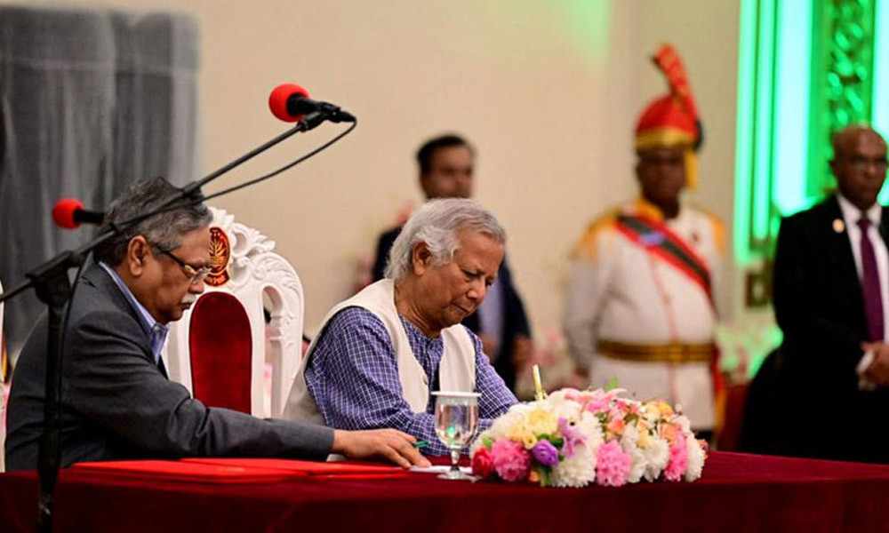 অন্তর্বর্তী সরকারের কি দীর্ঘদিন ক্ষমতায় থাকা সম্ভব?