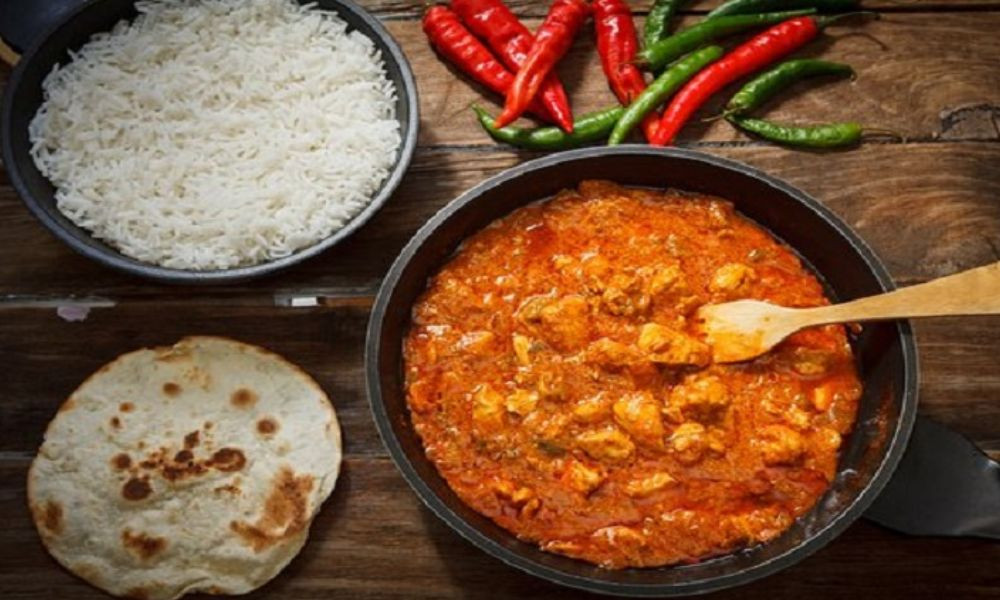প্রতিদিন মশলাদার খাবার খেলে কী হয়
