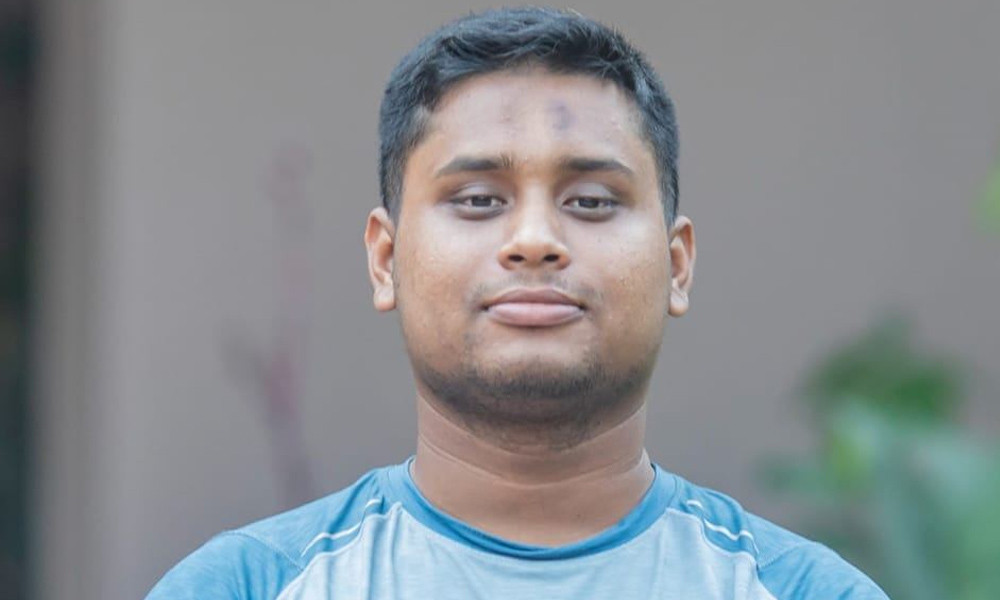 ‘র’-এর স্টেশন হেডের সঙ্গে মিটিং, কাকে ইঙ্গিত করলেন হাসনাত?