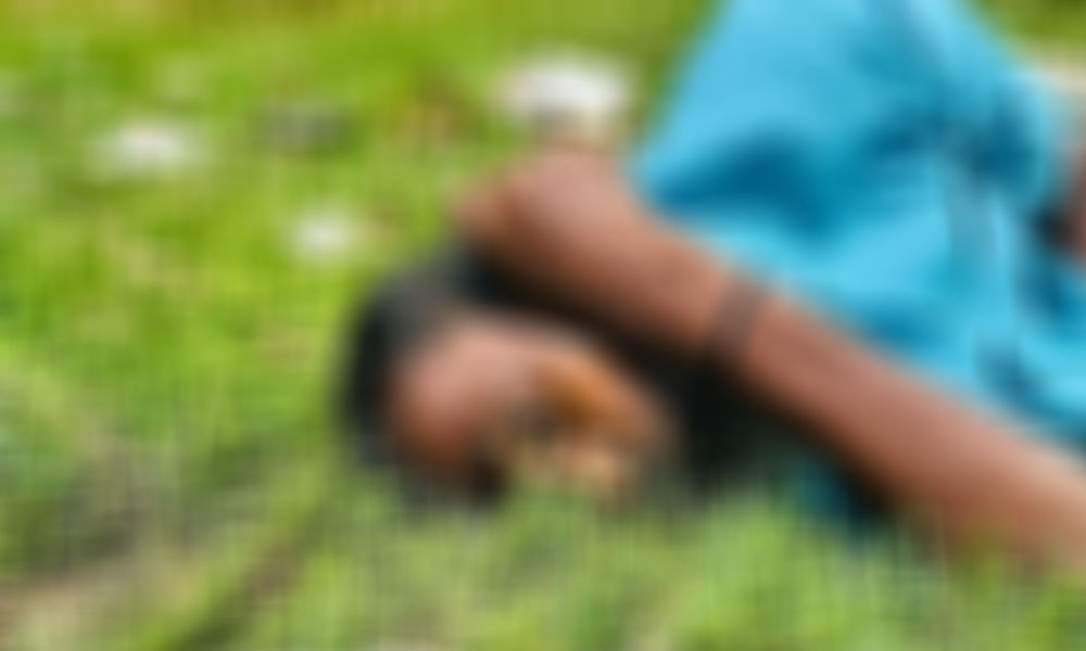 শায়েস্তাগঞ্জ খেলার মাঠ থেকে অজ্ঞাত বৃদ্ধের মরদেহ উদ্ধার