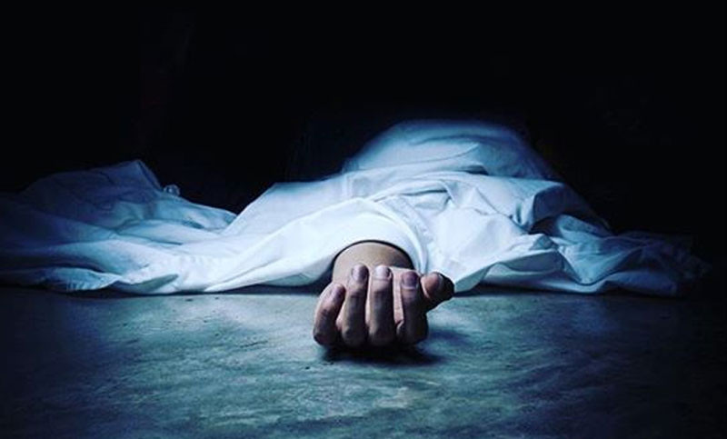 ক্যান্সারের অসহনীয় যন্ত্রণায় আমেনার বিষপান, অতঃপর...
