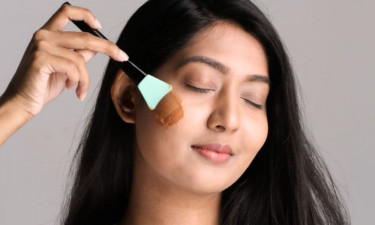 গরমে ত্বকের যত্নে যা করবেন