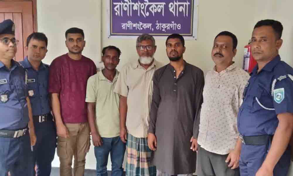 রানীশংকৈলে আ. লীগ নেতাসহ আটক ৫