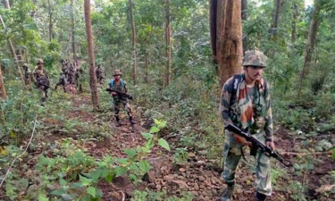 ভারতে কোটি টাকা পুরস্কারঘোষিত নেতাসহ ৮ মাওবাদী নিহত