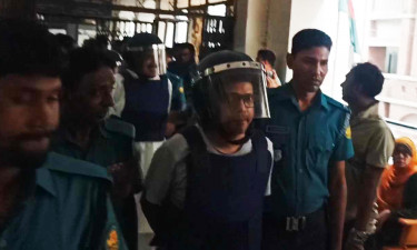 'সংসদ ভবনে পালিয়ে ছিলেন শিরীন শারমিন-পলকসহ ১২ জন'