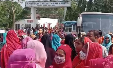 ধামরাইয়ে পোশাক শ্রমিকদের মহাসড়ক অবরোধ, ১০ কিমি যানজট
