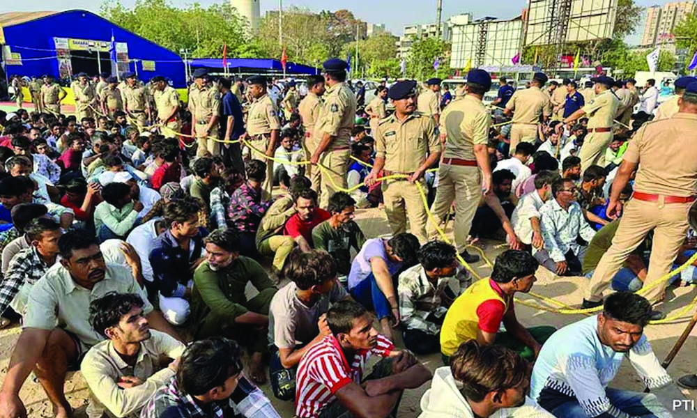 গুজরাটে ১০২৪ বাংলাদেশি আটক
