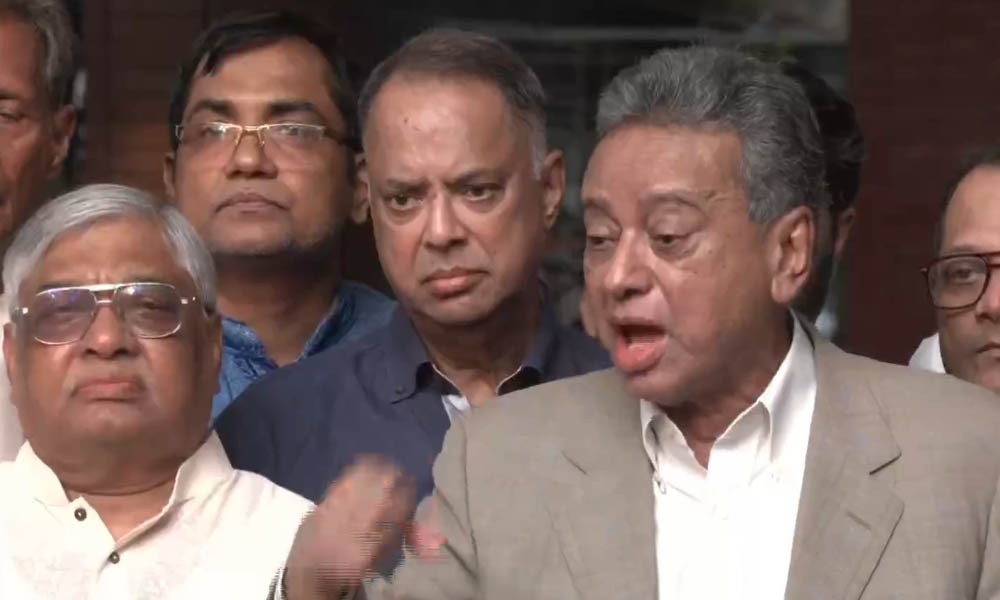 ঐকমত্যের বাইরে সংস্কারের সুযোগ নেই : আমীর খসরু