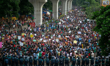 পথ ভুলেছে তারুণ্য