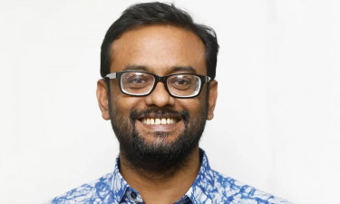 যেকোনো উৎসবকে রাজনৈতিক প্রভাবের ঊর্ধ্বে রাখা জরুরি