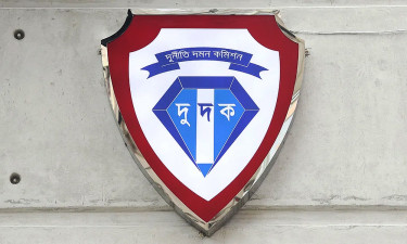 আদানির বিদ্যুৎ: সাড়ে ৪ হাজার কোটি টাকার কর ফাঁকির অনুসন্ধানে দুদক