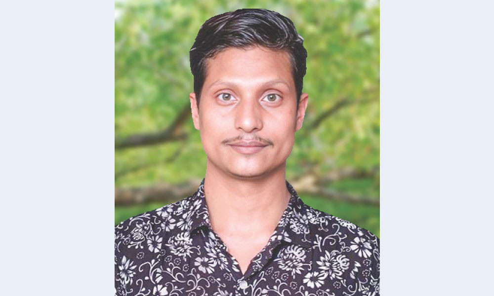 কর্মঘণ্টার চেয়ে বেশি সময় দিই, অথচ সে অনুযায়ী সম্মানি পাই না
