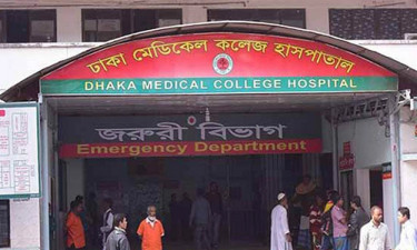 যুবকের পেটে বিএসএফের গুলি, চিকিৎসা নিতে ঢামেকে কৃষক
