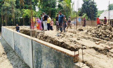 কালীগঞ্জে নির্মীয়মাণ বাড়ির মাটিচাপায় কৃষকের মৃত্যু