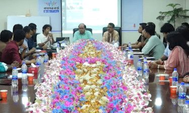 দৈনিক কালের কণ্ঠে সোশ্যাল মিডিয়া ম্যানেজমেন্ট বিষয়ক প্রশিক্ষণ কর্মশালা (ভিডিওসহ)