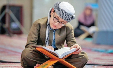 কোরআন পাঠে মনোযোগ ধরে রাখার উপায়