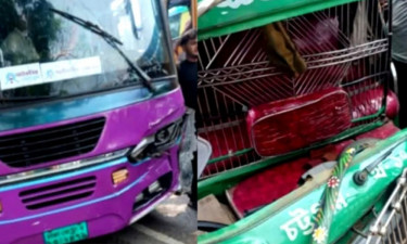 লোহাগাড়ায় বাস-সিএনজির মুখোমুখি সংঘর্ষে একজন নিহত